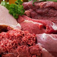 گوشت فروش در خیابان امام خمینی 