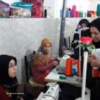 طراحی و دوخت انواع لباسهای زنانه در اصفهان 