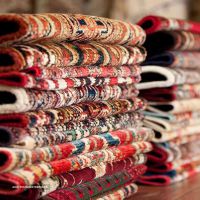 خرید و فروش انواع فرش در اصفهان