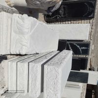 ساخت و تولید سنگ قبر با انواع طرح در اصفهان خمینی شهر مشکی گرانیت مرمر نیریز سفید 