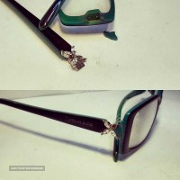 ساخت و تعمیر فوری انواع عینک  در اصفهان 