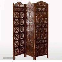 قیمت پاراوان و پارتیشن چوبی طرح دار در اصفهان