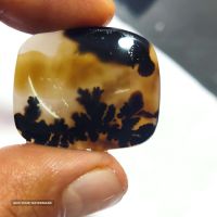 سنگهای معدنی و انگشتر فروشی مظاهری در نیمه جهان