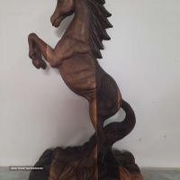 قیمت مجسمه چوبی طرح اسب