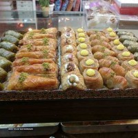فروش انواع شیرینی و باقلوای تبریزی در اصفهان  