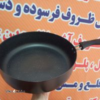 درست کردن تابه  تفلون در خیابان امام خمینی 