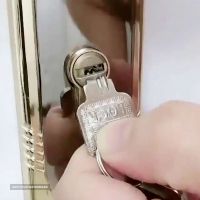 در آوردن کلید شکسته از قفل