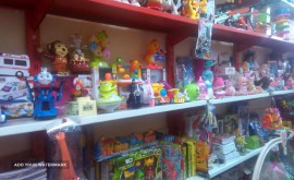 فروشگاه اسباب بازی آرین