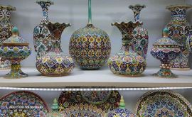 میناکاری روی همه ظروف در اصفهان