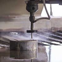 ساخت ماشین آلات برش CNC در اصفهان  - پویا برش 
