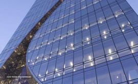 اجرای نمای شیشه ای با بالاترین کیفیت در اصفهان