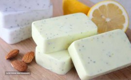 Homemade-Soap-housekeeping