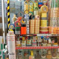 فروشگاه چسب و ابزار در خیابان صمدیه اصفهان