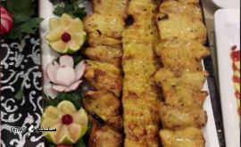 طبخ و تهیه غذای اصیل ایرانی ناهار ، شام در اصفهان