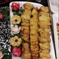 طبخ و تهیه غذای اصیل ایرانی ناهار ، شام در اصفهان