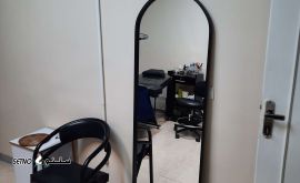فروش و قیمت آینه گنبدی با فریم مشکی فلزی در اصفهان