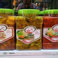 قیمت ترشی قارچ / خیابان توحید / اصفهان