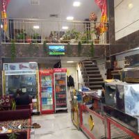 کتف و بال کبابی همراه با نان و داغ اصفهان